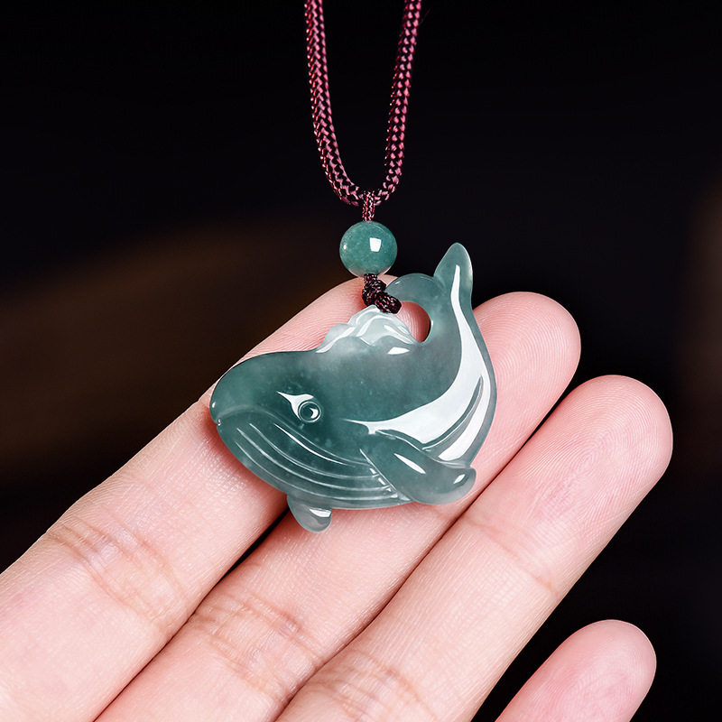 Jewelry & Watches Bench - Natuurlijke Birmese Jadeiet Walvis Hanger Ketting