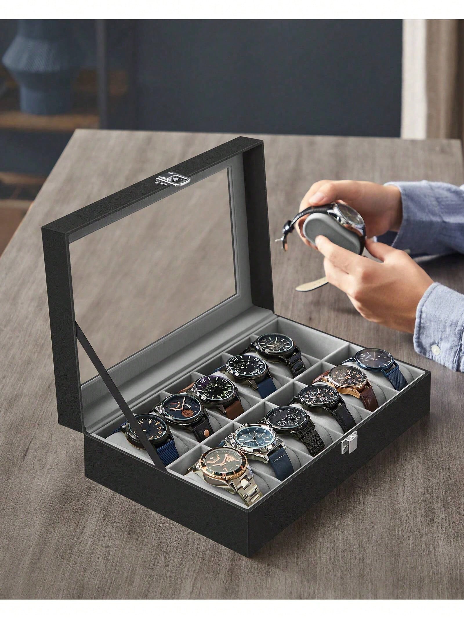 12-vakjes afsluitbare horloged - Watch Display Box recensie en prijs