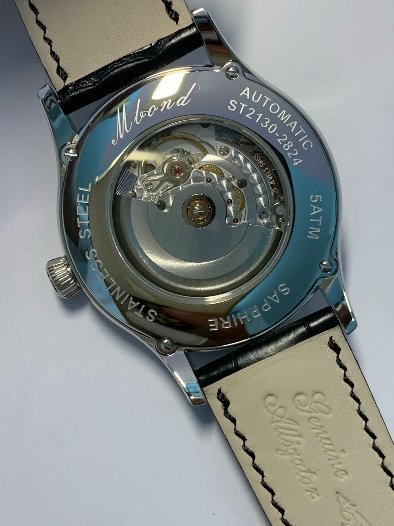 Woordeloos boek, Zwitsers fijn - Jewelry Watch recensie en prijs