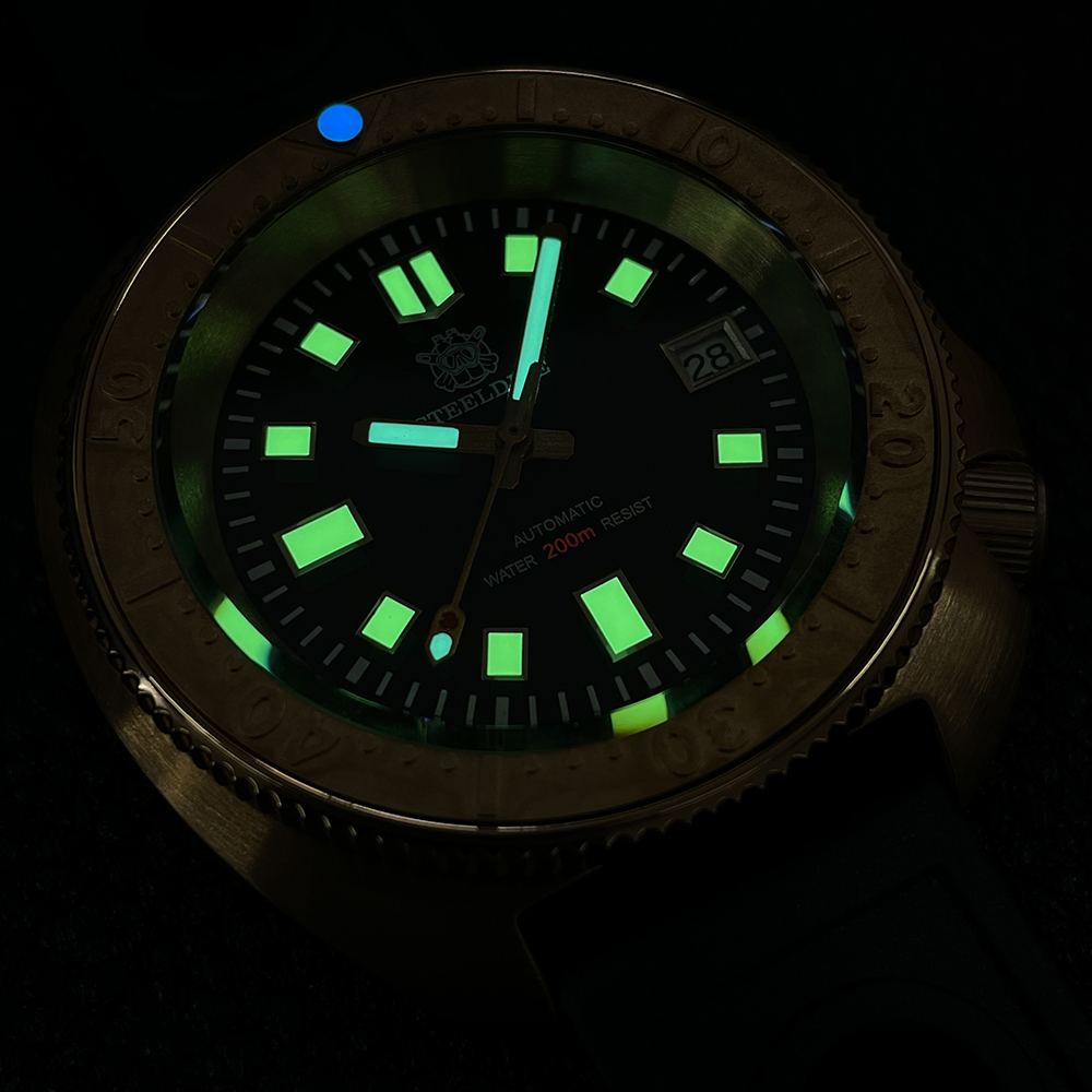 Steeldive Mannen Brons Duikhor - Seiko Watch Prospex recensie en prijs
